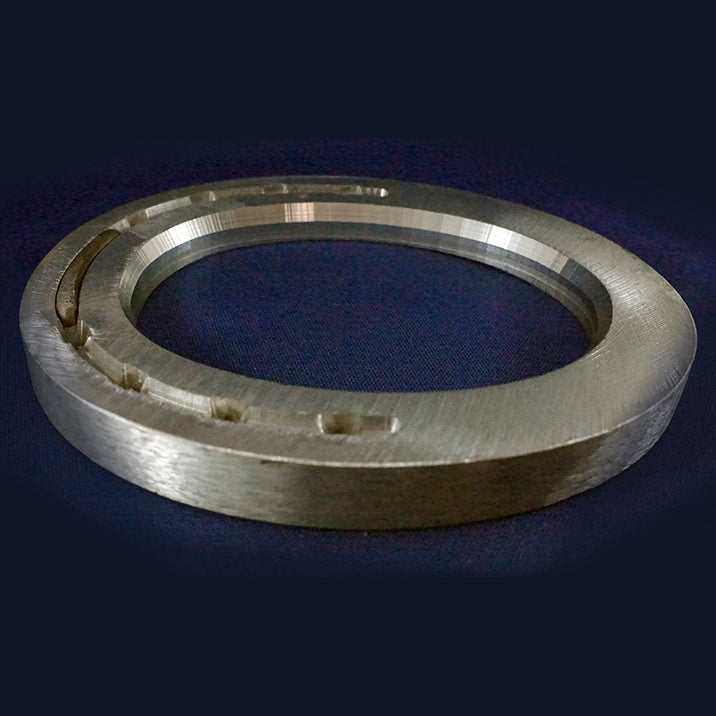 Colleoni UIS Inclined Egg Bar Right Aluminum Horseshoes - per Pair